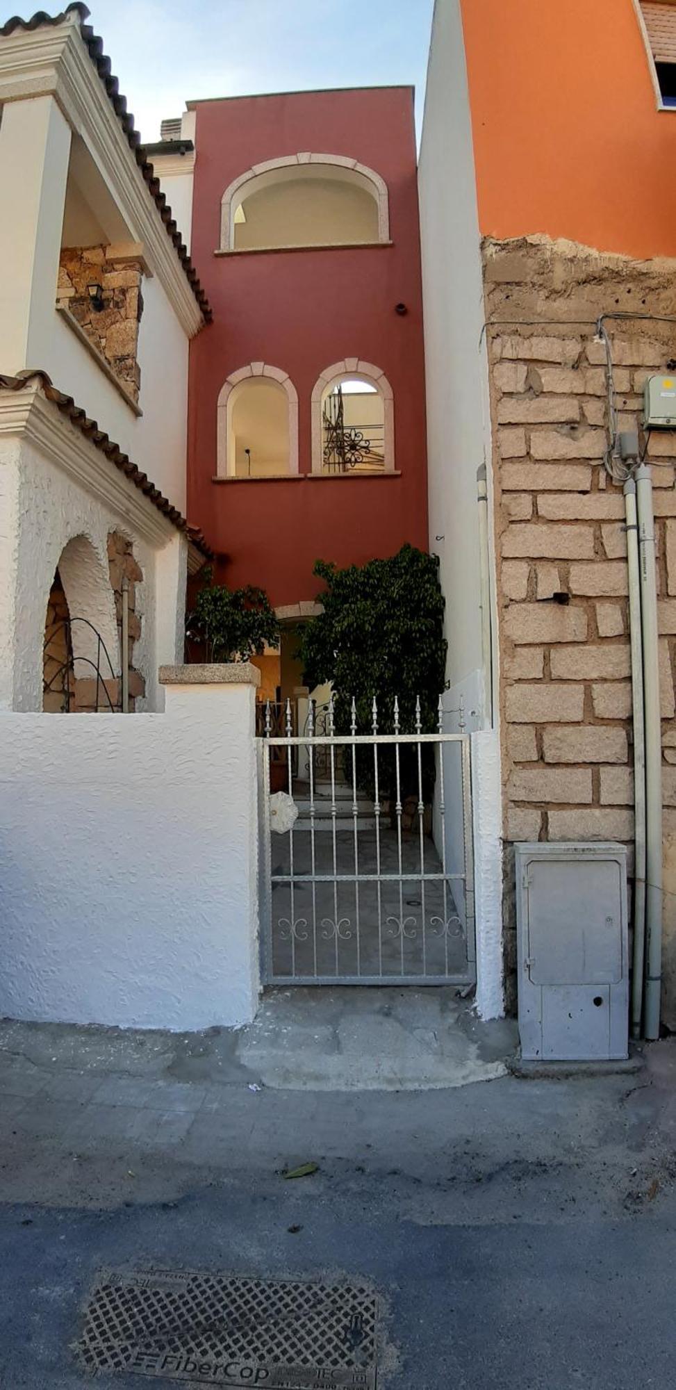 Lo Sguardo Sulla Citta' ,Panoramic View Apartment Olbia Exterior photo